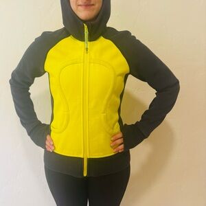 Rare hardly worn lululemon multi colored fleece zip up